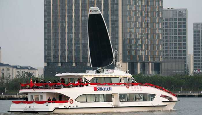 Expo ferry rides on sun and wind using technology based on the evolution of insects wings